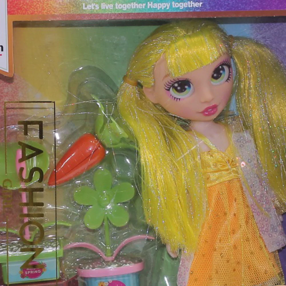 Rainbow Fashion Girl Doll – Green with Plants - Image 3