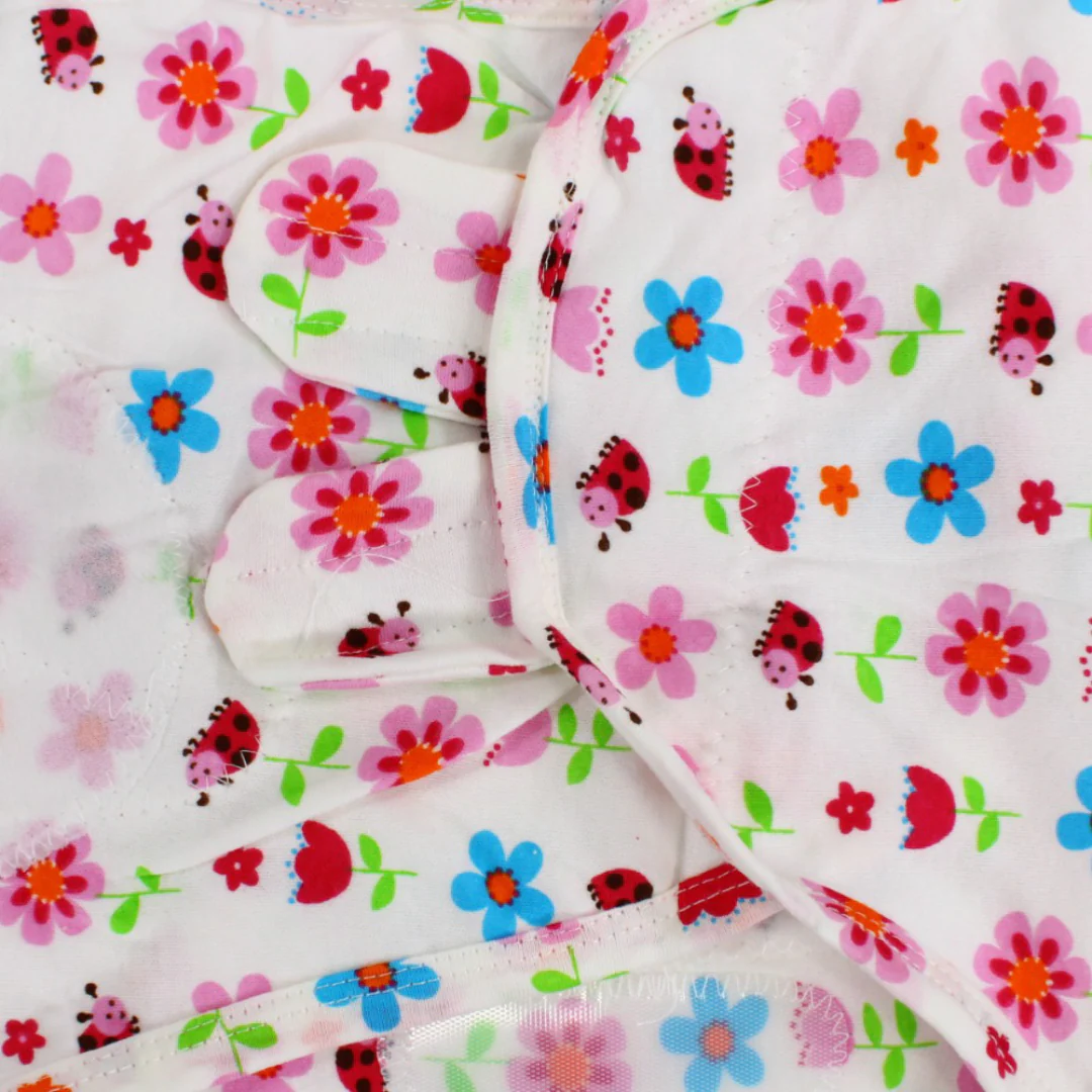 Kolaco Cotton Baby Swaddle – Off-White Floral Design - Image 4
