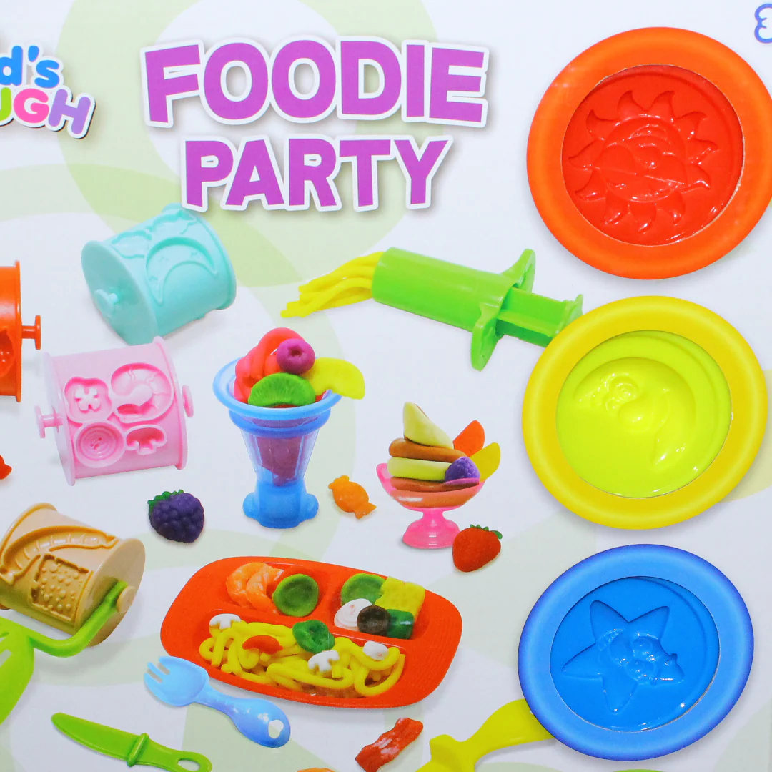 Kids Dough Foodie Party Set with Pasta Maker & 4 Dough Cups - Image 3