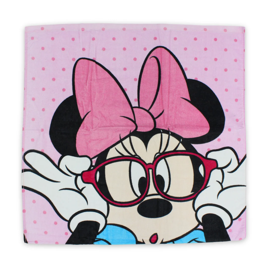 Girls Beach Towel – Pink with Minnie Mouse Print