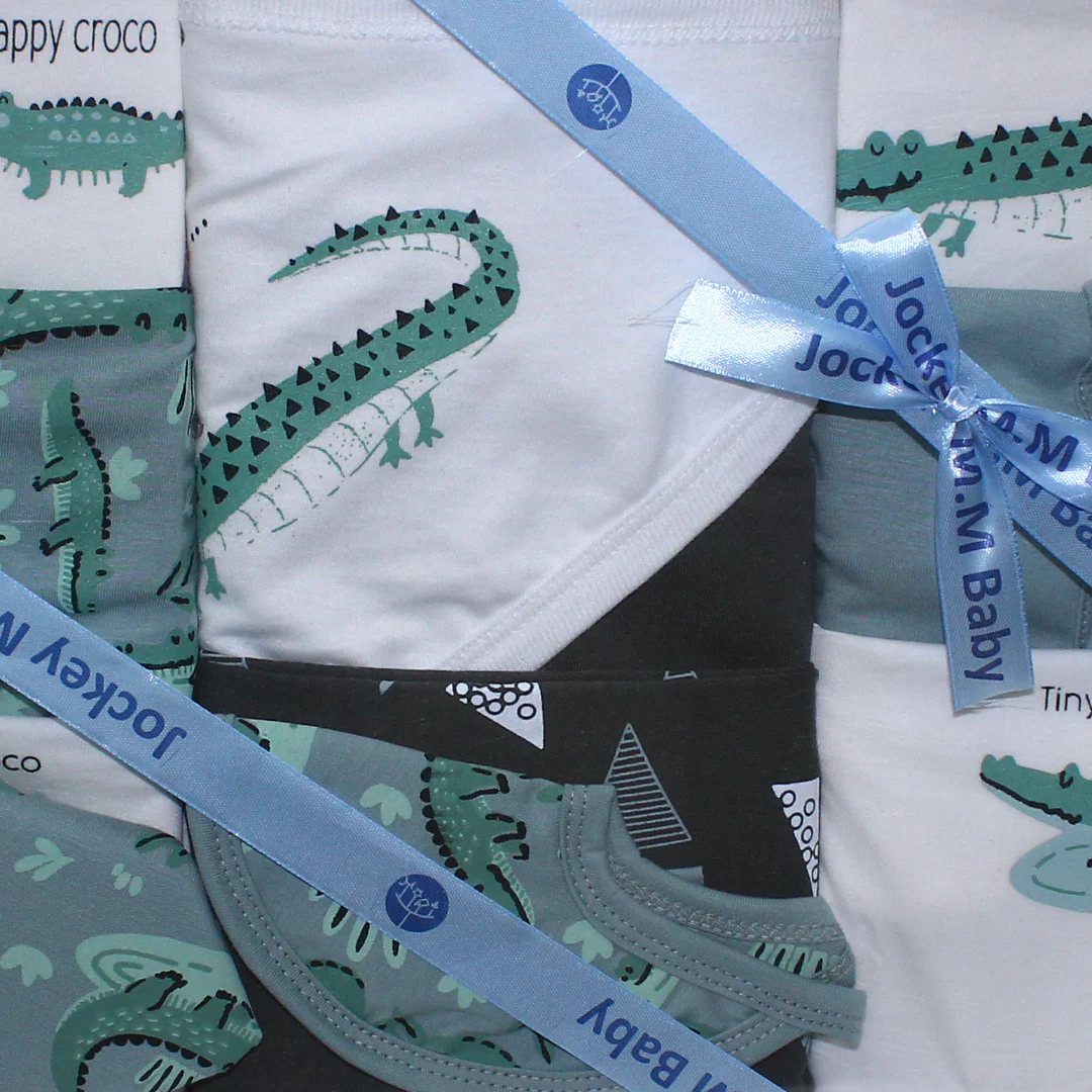 Baby Boys Cotton Gift Clothes Box Mint & Off-White – 0-3m (10 Pcs) - Image 3