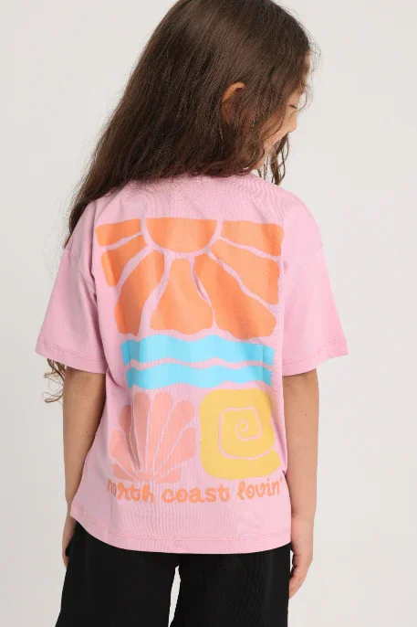 Unisex Kids Pink "NORTH COAST LOVIN" Short-Sleeved T-Shirt - Image 4