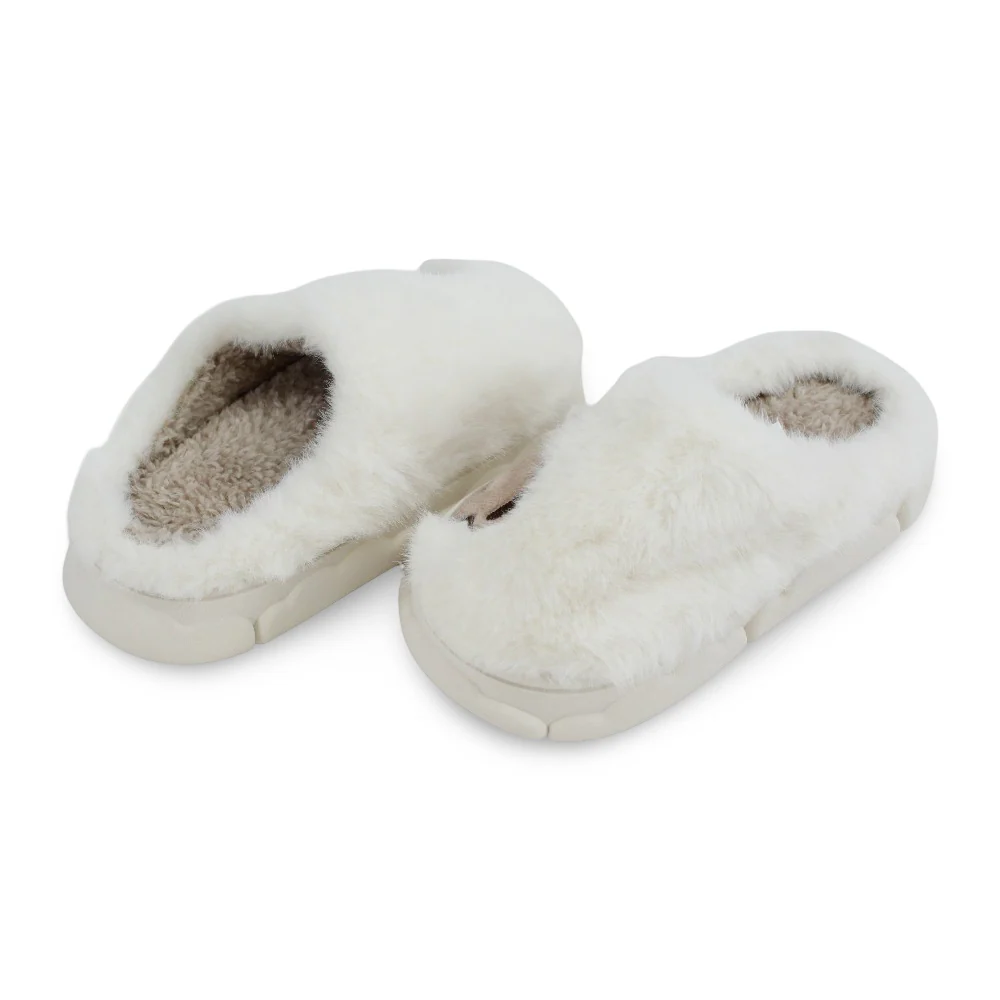 Unisex Fur Slippers - Off-white with Bear Face Design - Image 2