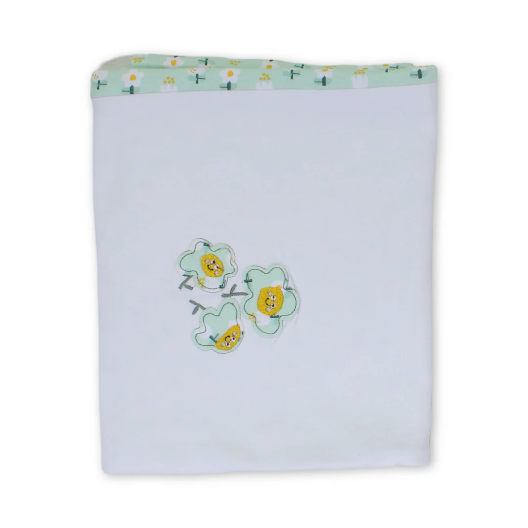 Cotton Baby Blanket – Flowers Embroidery - Image 4