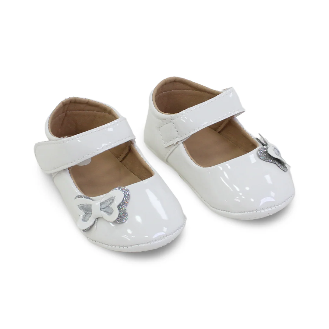 Baby Girls Leather Ballerina – White with Bow Design