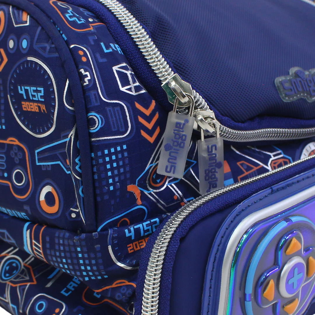Smiggle Lunch Bag Gaming Design – Navy - Image 3