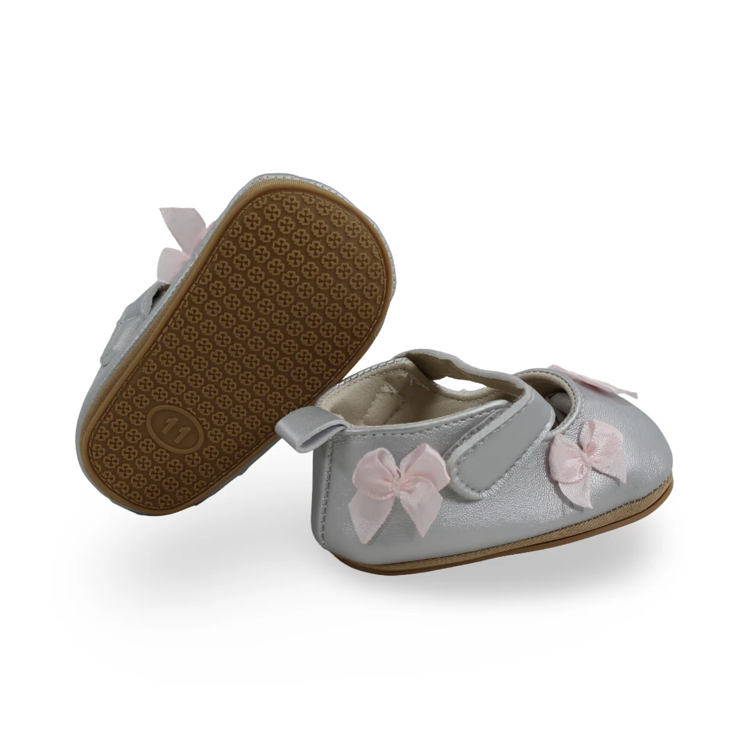 Baby Girls Leather Ballerina – with Stan Bows Design - Image 3