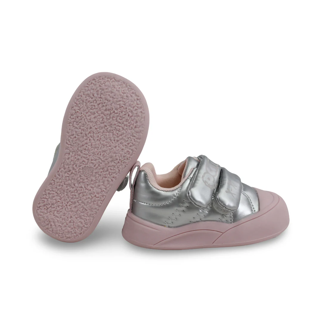 Baby Girls Leather Sneakers – Silver Panda - Image 3