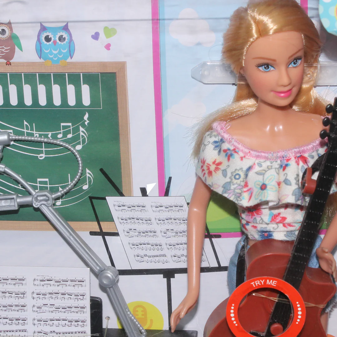 Defa Lucy Pretty Musician Fashion Doll Play Set – White with Flowers Outfit - Image 3