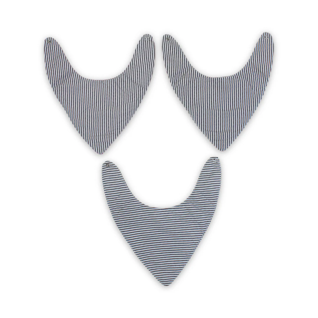 Cotton Baby Bib with "Hello" Print – (Pack Of 3) - Image 2