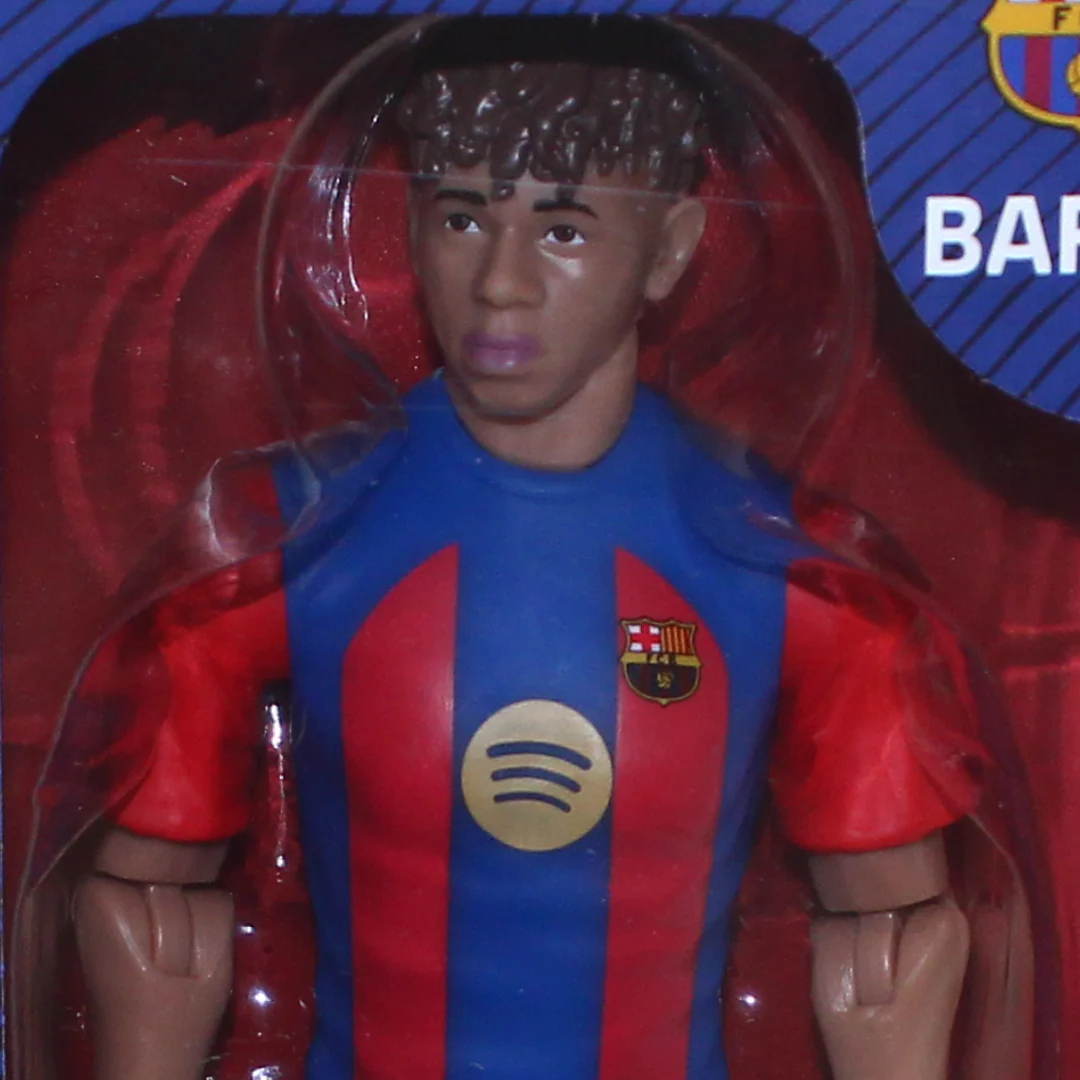 Banbo Toys Sockers FC Barcelona Lamine Yamal Action Figure - Image 4