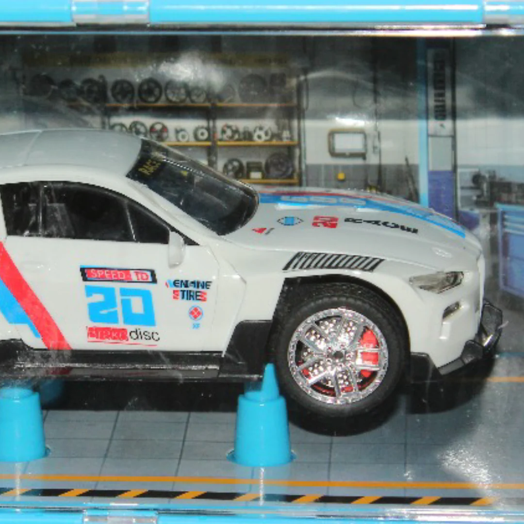 Cargo BMW Racing Car – White - Image 3