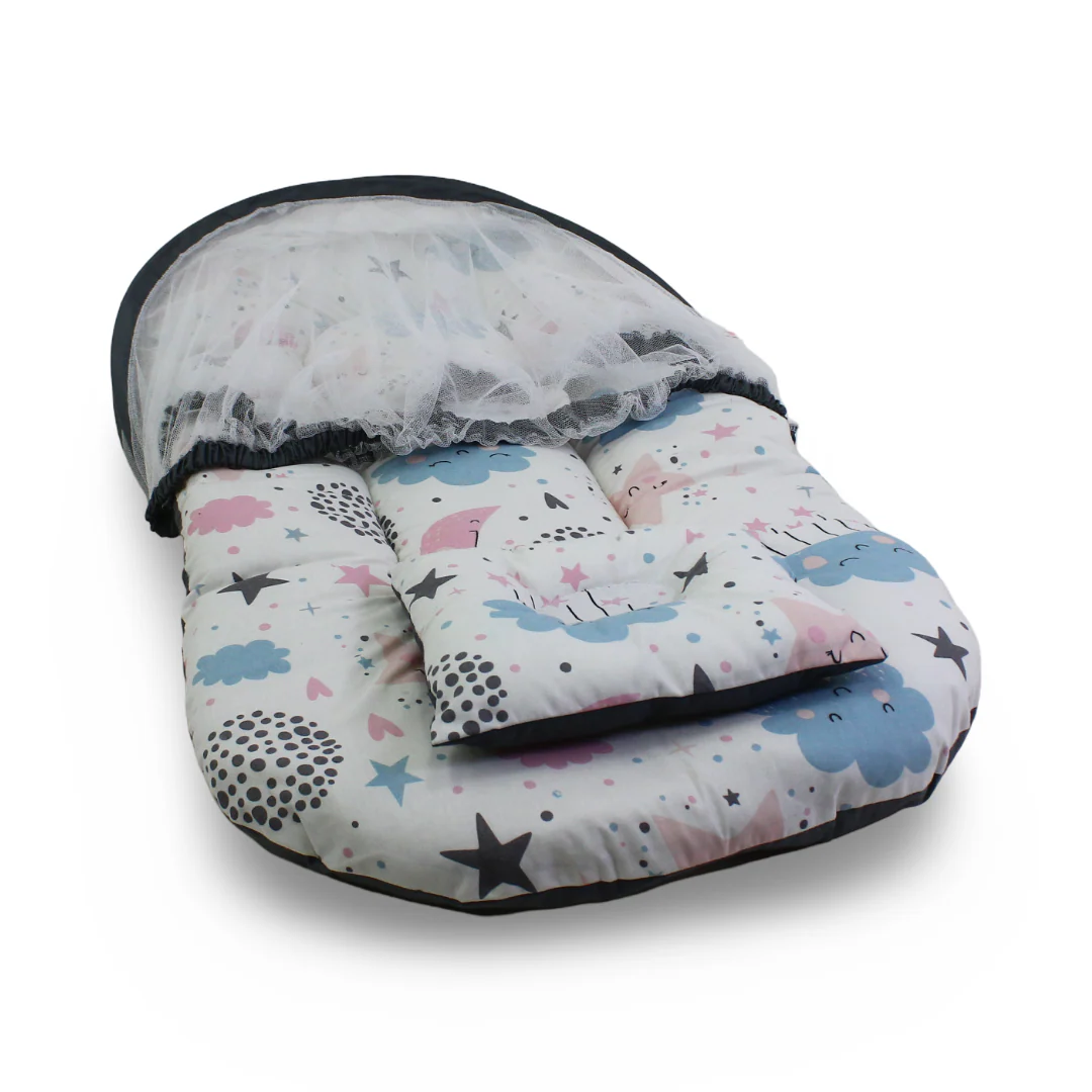 Kiddy Cotton Mosquito Net – Off-White with Cloud Print - Image 3