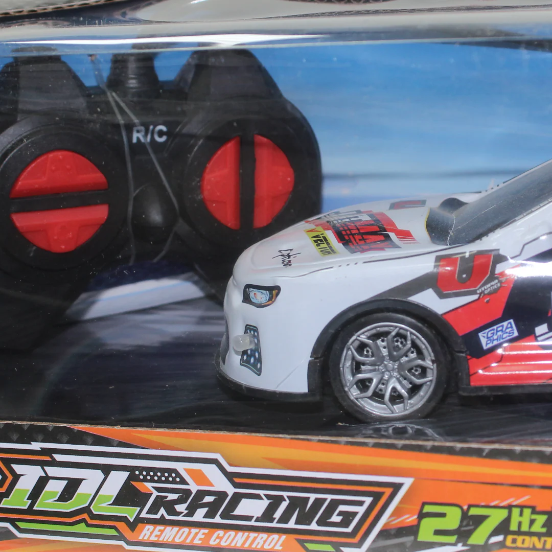 Alloy Car Jantmax Racing Car remote Control Vehicle – White - Image 4