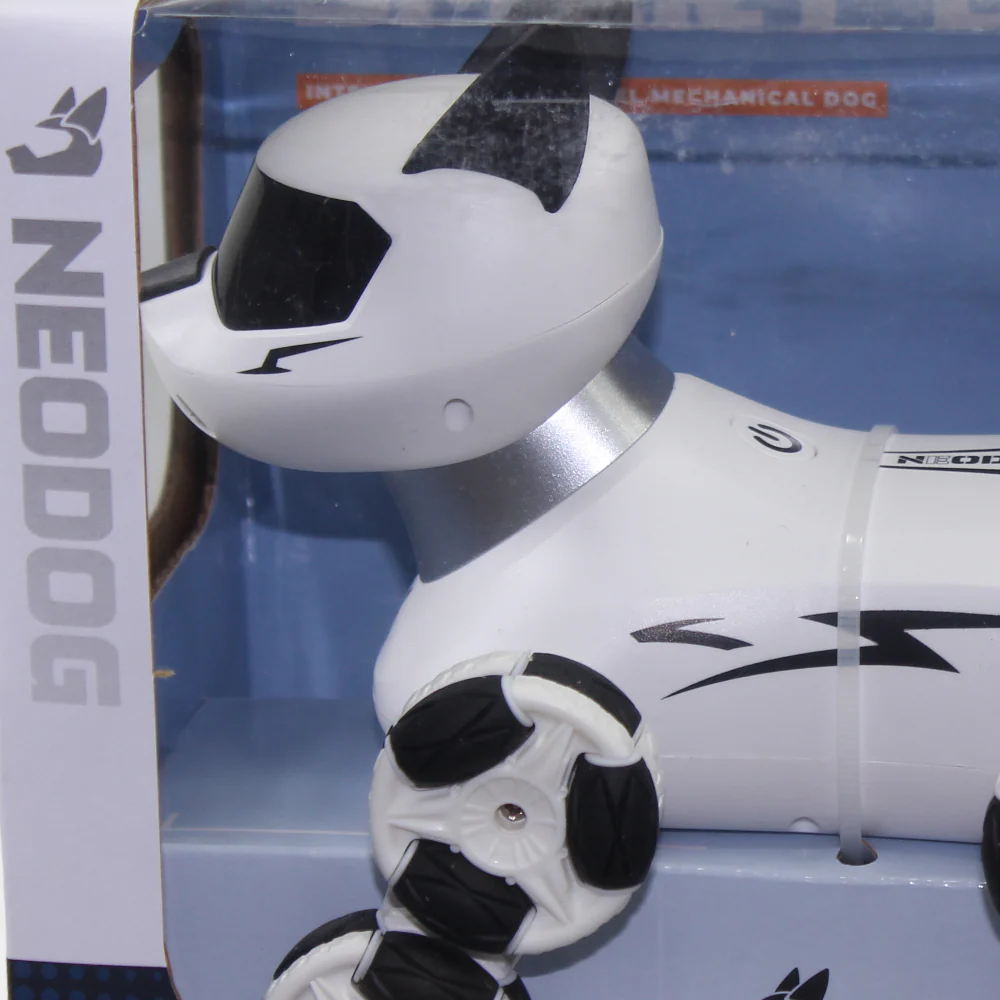Neodog Intelligent Eight-Wheel Mechanical Dog – White & Black - Image 3