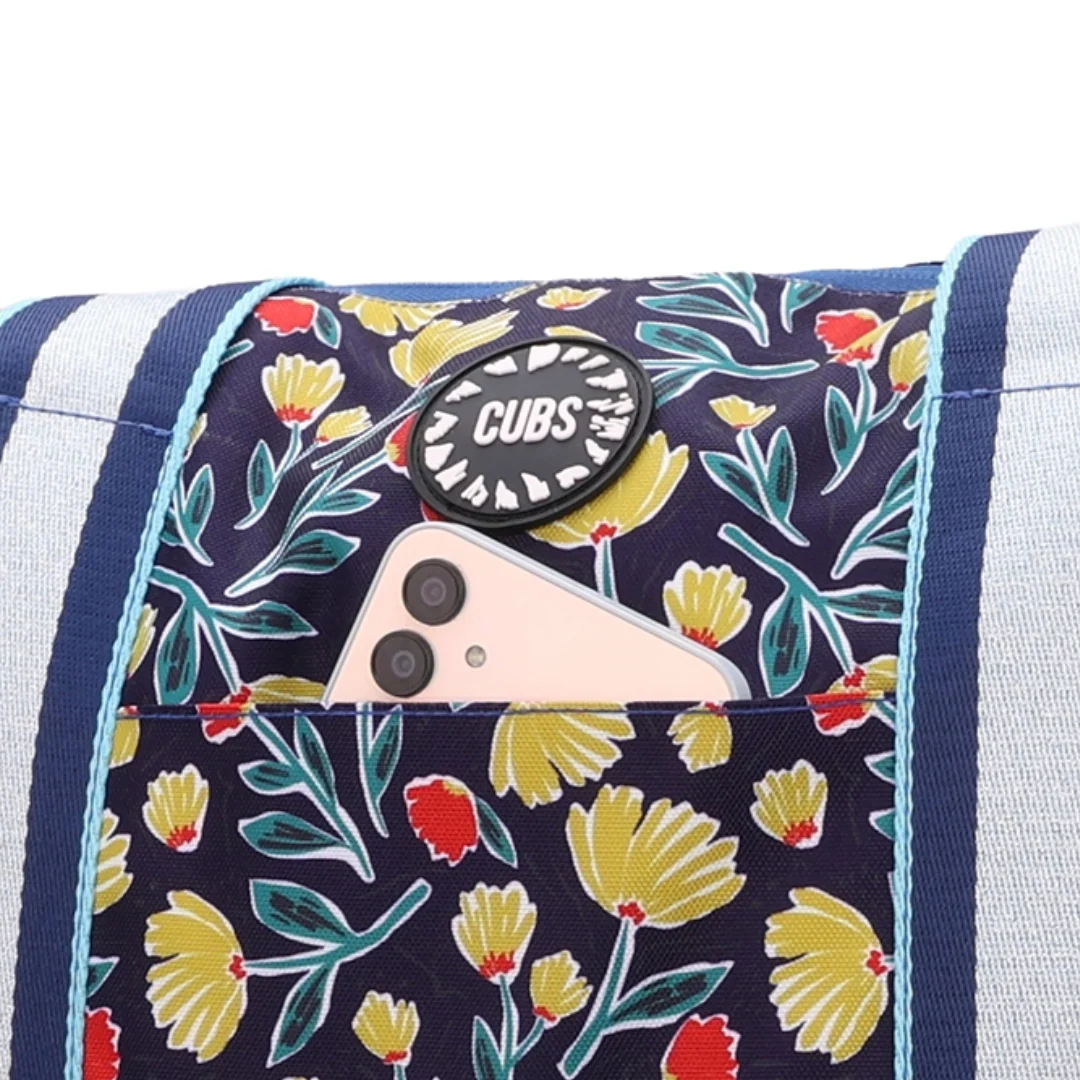 Cubs Waves and Gardens Double Face Tote Bag (19L) - Image 3